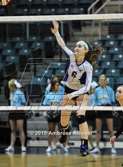 Thumbnail 1 in Lamar vs. Katy Taylor (UIL 6A Bi-District Playoff) photogallery.