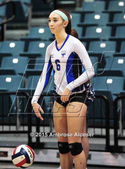 Thumbnail 1 in Lamar vs. Katy Taylor (UIL 6A Bi-District Playoff) photogallery.