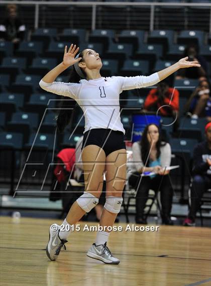 Thumbnail 1 in Lamar vs. Katy Taylor (UIL 6A Bi-District Playoff) photogallery.