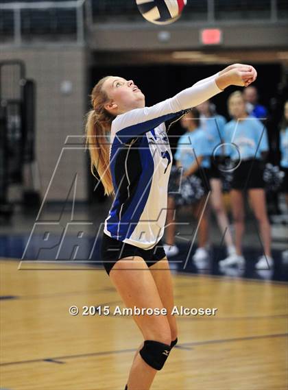 Thumbnail 3 in Lamar vs. Katy Taylor (UIL 6A Bi-District Playoff) photogallery.