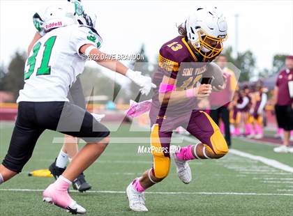 Thumbnail 1 in Thousand Oaks @ Simi Valley photogallery.