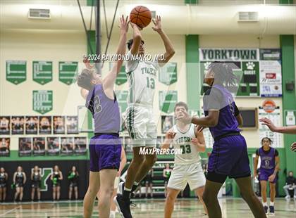 Thumbnail 2 in Muncie Central @ Yorktown photogallery.