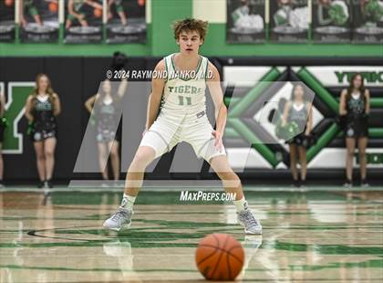 Thumbnail 3 in Muncie Central @ Yorktown photogallery.