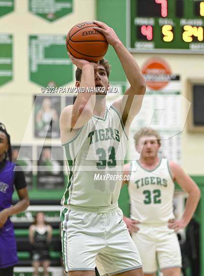Thumbnail 2 in Muncie Central @ Yorktown photogallery.