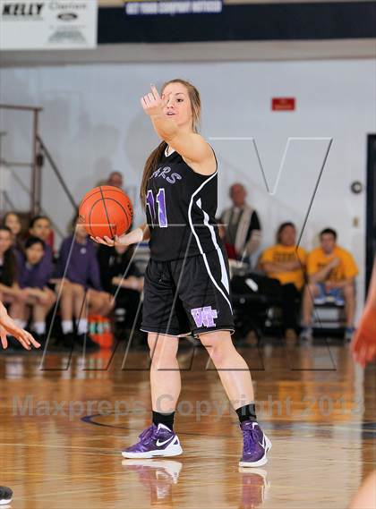 Thumbnail 2 in Winchester Thurston vs Clarion Area (PIAA A State Playoff 1st Round) photogallery.