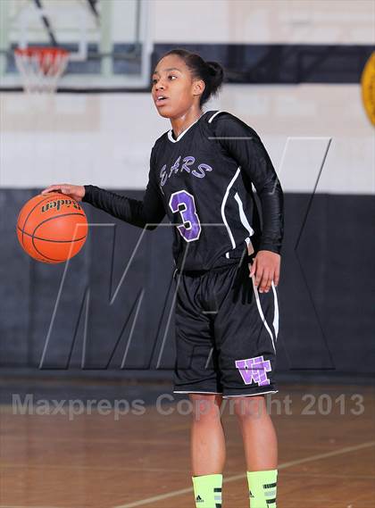 Thumbnail 3 in Winchester Thurston vs Clarion Area (PIAA A State Playoff 1st Round) photogallery.
