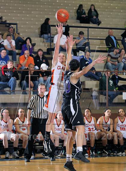 Thumbnail 3 in Winchester Thurston vs Clarion Area (PIAA A State Playoff 1st Round) photogallery.