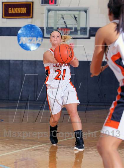 Thumbnail 2 in Winchester Thurston vs Clarion Area (PIAA A State Playoff 1st Round) photogallery.