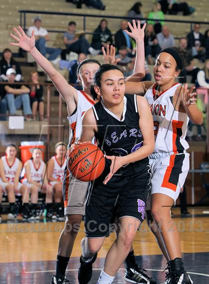 Thumbnail 2 in Winchester Thurston vs Clarion Area (PIAA A State Playoff 1st Round) photogallery.