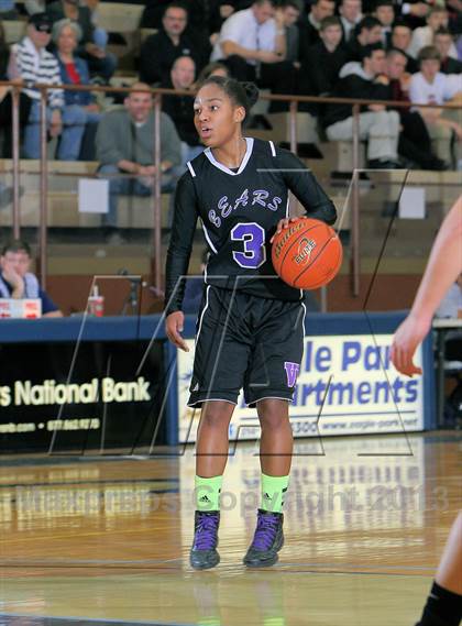 Thumbnail 3 in Winchester Thurston vs Clarion Area (PIAA A State Playoff 1st Round) photogallery.