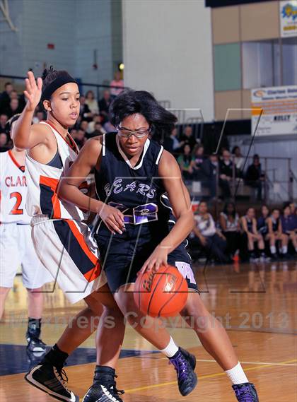 Thumbnail 1 in Winchester Thurston vs Clarion Area (PIAA A State Playoff 1st Round) photogallery.