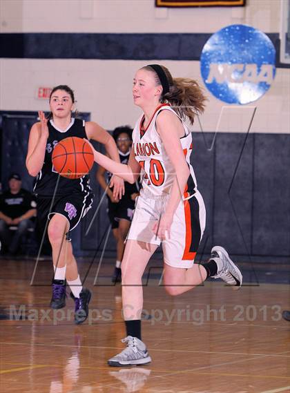 Thumbnail 1 in Winchester Thurston vs Clarion Area (PIAA A State Playoff 1st Round) photogallery.