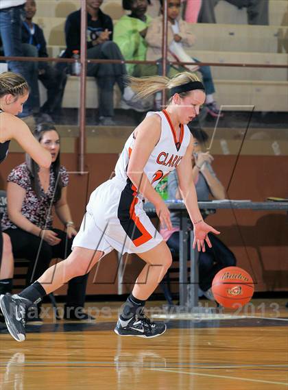 Thumbnail 2 in Winchester Thurston vs Clarion Area (PIAA A State Playoff 1st Round) photogallery.