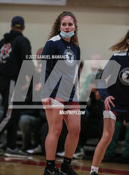 Thumbnail 2 in Hart vs Eagle Rock (West coast Tournament) photogallery.