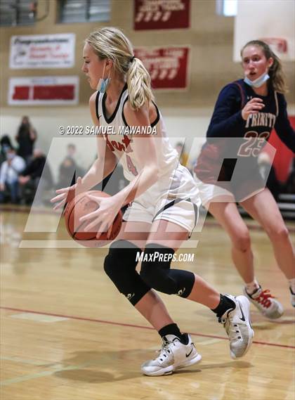 Thumbnail 1 in Hart vs Eagle Rock (West coast Tournament) photogallery.