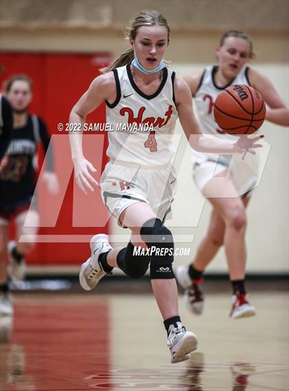 Thumbnail 2 in Hart vs Eagle Rock (West coast Tournament) photogallery.