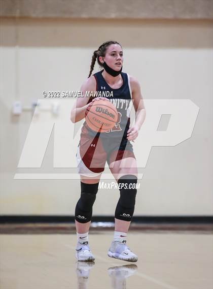 Thumbnail 2 in Hart vs Eagle Rock (West coast Tournament) photogallery.
