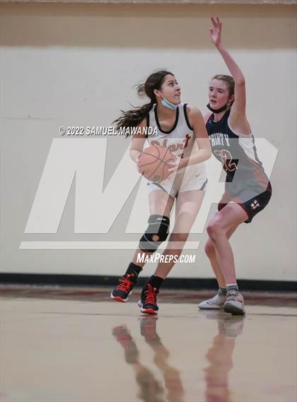 Thumbnail 2 in Hart vs Eagle Rock (West coast Tournament) photogallery.