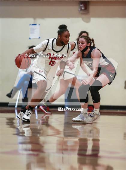 Thumbnail 2 in Hart vs Eagle Rock (West coast Tournament) photogallery.