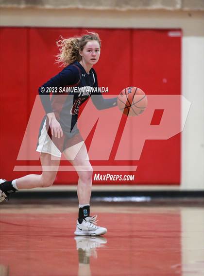 Thumbnail 3 in Hart vs Eagle Rock (West coast Tournament) photogallery.