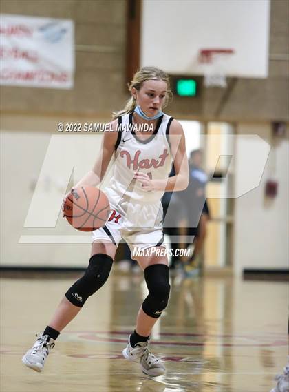 Thumbnail 3 in Hart vs Eagle Rock (West coast Tournament) photogallery.