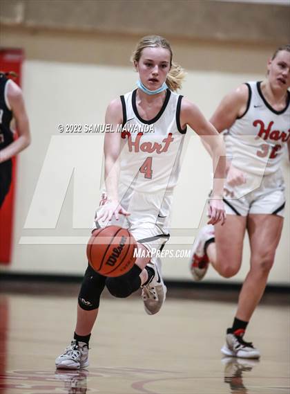 Thumbnail 3 in Hart vs Eagle Rock (West coast Tournament) photogallery.
