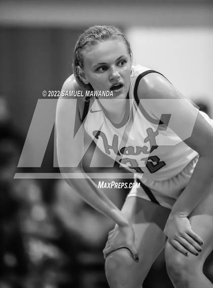 Thumbnail 3 in Hart vs Eagle Rock (West coast Tournament) photogallery.