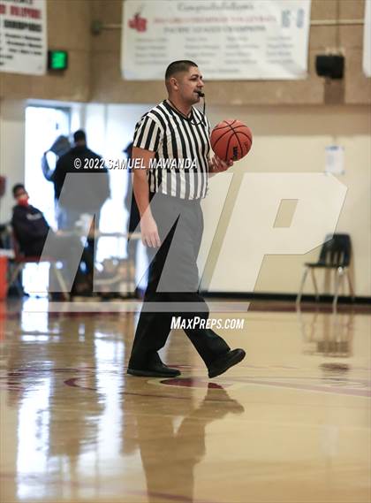 Thumbnail 2 in Hart vs Eagle Rock (West coast Tournament) photogallery.