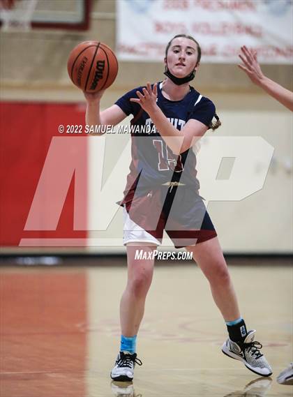 Thumbnail 3 in Hart vs Eagle Rock (West coast Tournament) photogallery.