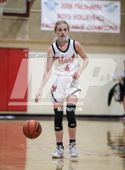 Thumbnail 3 in Hart vs Eagle Rock (West coast Tournament) photogallery.