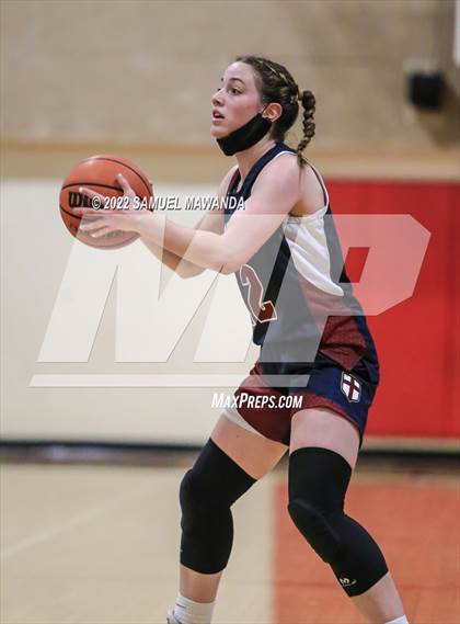 Thumbnail 2 in Hart vs Eagle Rock (West coast Tournament) photogallery.