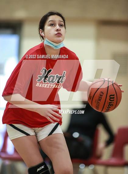 Thumbnail 3 in Hart vs Eagle Rock (West coast Tournament) photogallery.