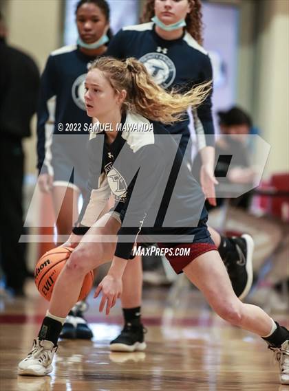 Thumbnail 3 in Hart vs Eagle Rock (West coast Tournament) photogallery.