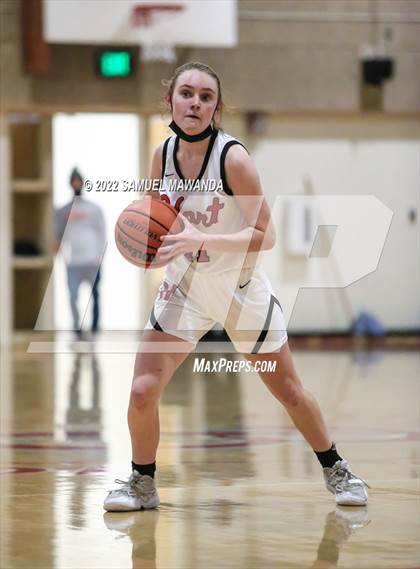 Thumbnail 3 in Hart vs Eagle Rock (West coast Tournament) photogallery.