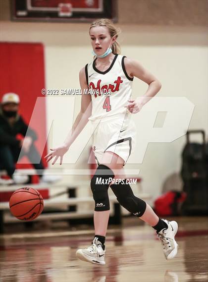 Thumbnail 1 in Hart vs Eagle Rock (West coast Tournament) photogallery.