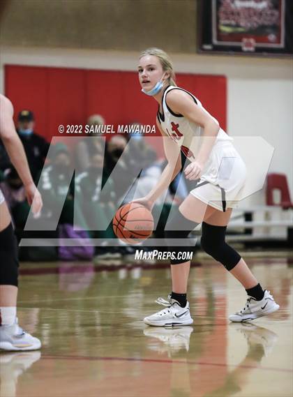 Thumbnail 2 in Hart vs Eagle Rock (West coast Tournament) photogallery.