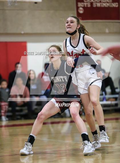 Thumbnail 2 in Hart vs Eagle Rock (West coast Tournament) photogallery.