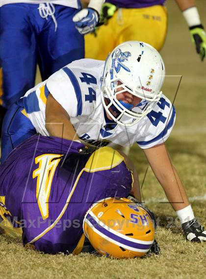 Thumbnail 3 in Lynwood vs. Gahr photogallery.