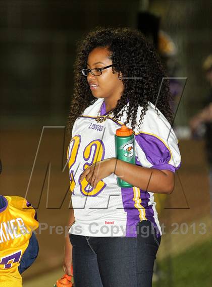 Thumbnail 3 in Lynwood vs. Gahr photogallery.