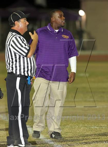 Thumbnail 2 in Lynwood vs. Gahr photogallery.