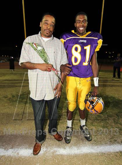 Thumbnail 3 in Lynwood vs. Gahr photogallery.