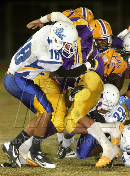 Thumbnail 2 in Lynwood vs. Gahr photogallery.