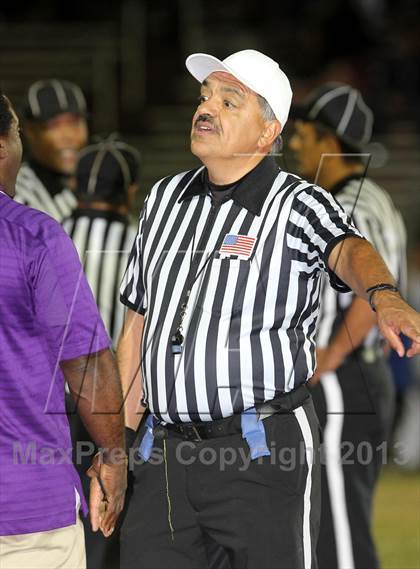Thumbnail 1 in Lynwood vs. Gahr photogallery.