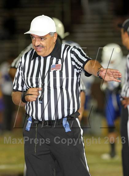 Thumbnail 3 in Lynwood vs. Gahr photogallery.