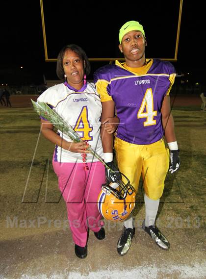 Thumbnail 2 in Lynwood vs. Gahr photogallery.