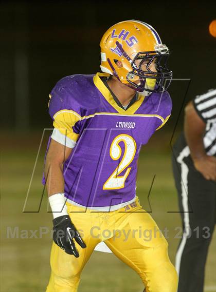 Thumbnail 2 in Lynwood vs. Gahr photogallery.