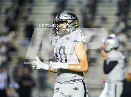 Thumbnail 1 in Brennan vs. United South (UIL Football 6A Division 1 Bi-District) photogallery.