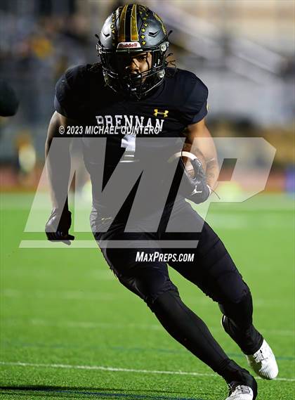 Thumbnail 3 in Brennan vs. United South (UIL Football 6A Division 1 Bi-District) photogallery.