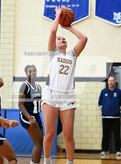 Thumbnail 2 in Madison @ Morris Catholic photogallery.