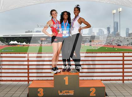 Thumbnail 2 in Uil 6A Track & Field Final (Awards) photogallery.